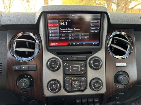 Used 2016 Ford F250 Lariat w/ Lariat Ultimate Package image 27