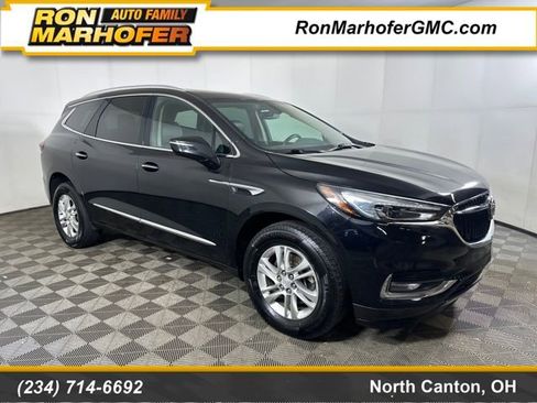 Used 2018 Buick Enclave Essence image 1