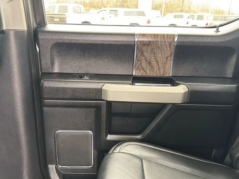 Used 2019 Ford F250 Lariat w/ Chrome Package image 74