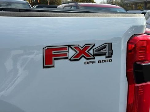 New 2026 Ford F350 Lariat w/ FX4 Off-Road Package image 12