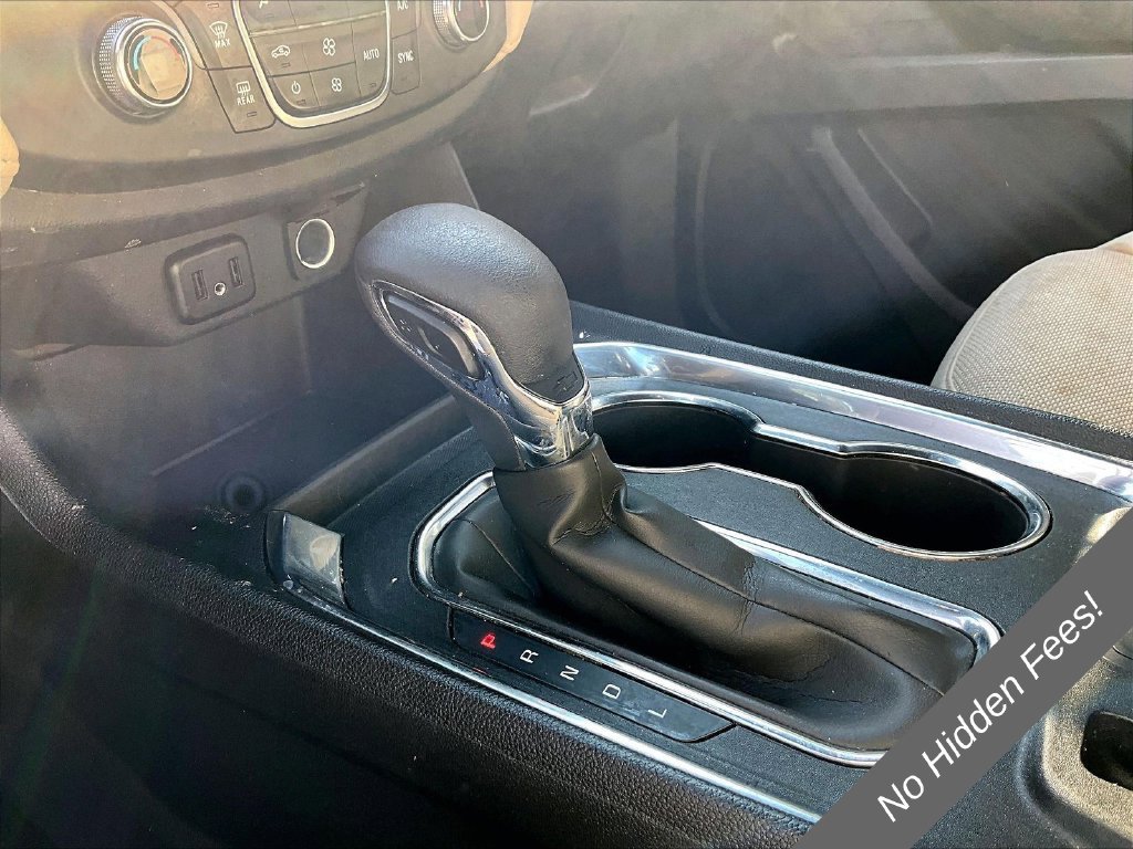 Used 2023 Chevrolet Traverse LS w/ Safety Package FWD image 11