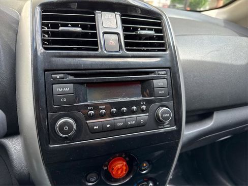 Used 2015 Nissan Versa Note SV image 14