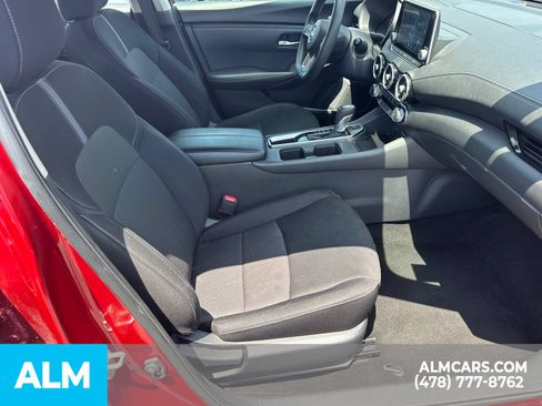 Used 2024 Nissan Sentra SV FWD image 15