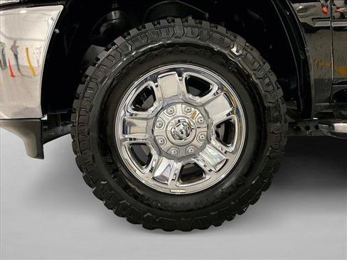 Used 2024 RAM 2500 Big Horn w/ Bed Utility Group AWD/4WD image 10