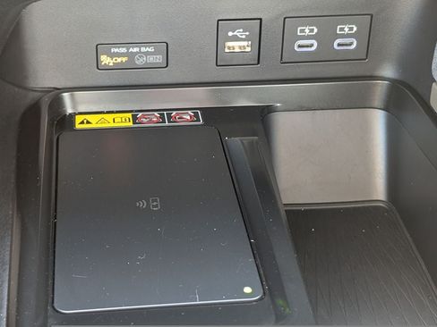 Used 2026 Toyota Camry LE w/ Convenience Package FWD image 22