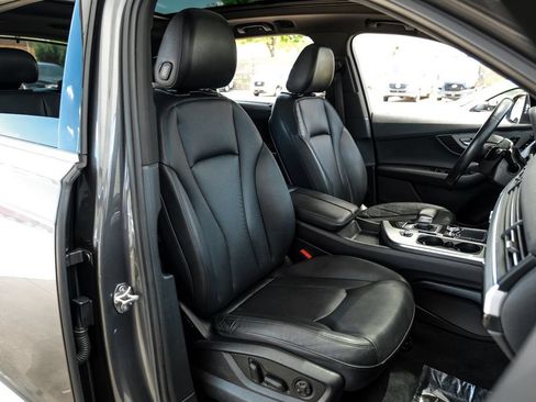 Used 2018 Audi Q7 2.0T Premium Plus AWD/4WD image 39
