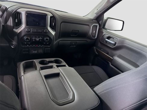 Used 2020 Chevrolet Silverado 1500 LT w/ All-Star Edition image 15