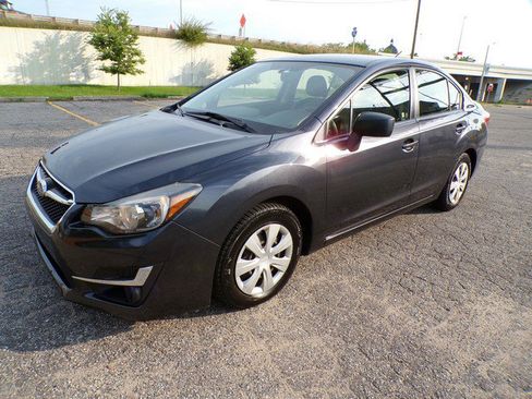 Used 2015 Subaru Impreza 2.0i w/ Popular Package #2 AWD/4WD image 6