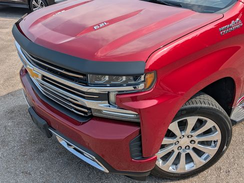 Used 2019 Chevrolet Silverado 1500 High Country AWD/4WD image 13