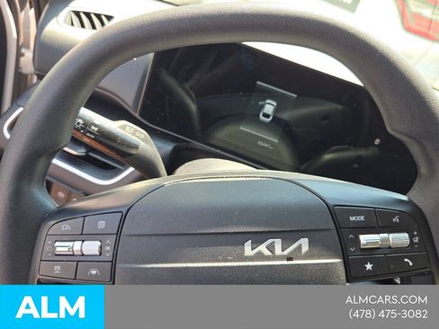 Used 2025 Kia K4 FWD image 22