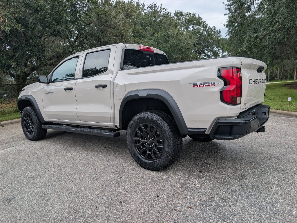 New 2026 Chevrolet Colorado Trail Boss AWD/4WD image 7