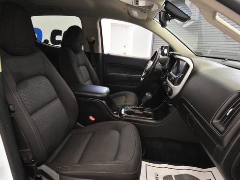 Used 2018 GMC Canyon SLE image 14