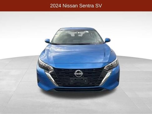 Used 2024 Nissan Sentra SV image 2