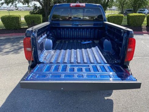 Used 2019 Chevrolet Colorado LT w/ LT Convenience Package image 5