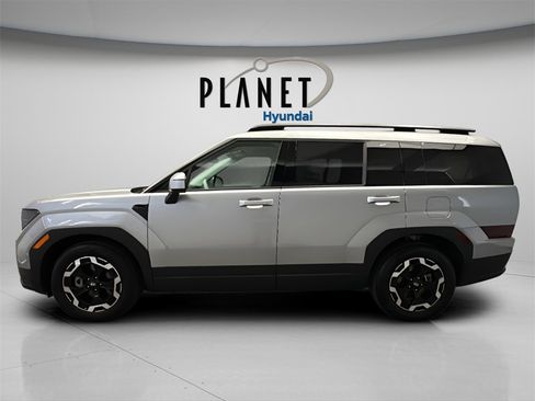 Certified 2025 Hyundai Santa Fe SEL image 2