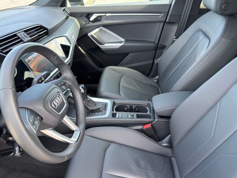 Certified 2025 Audi Q3 2.0T Premium Plus w/ Premium Plus Package image 10
