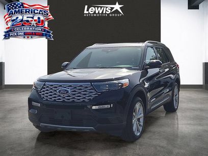 Used 2024 Ford Explorer Platinum w/ Technology Package