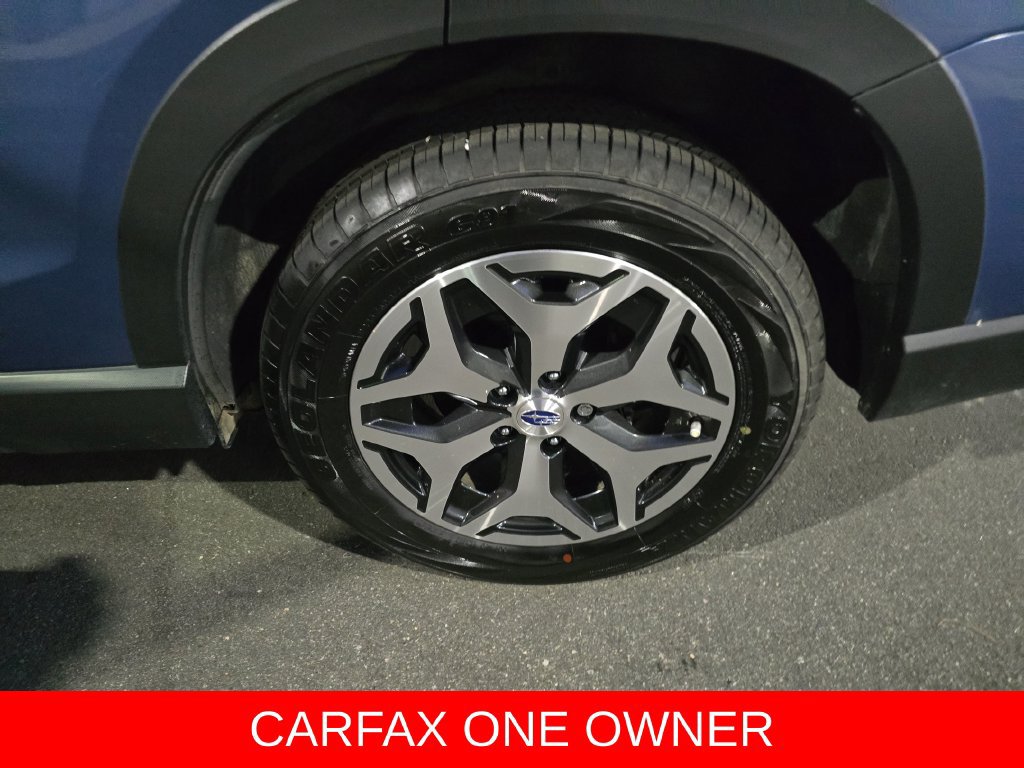 Used 2023 Subaru Forester Premium AWD/4WD image 32