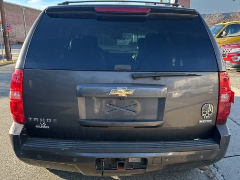 Used 2011 Chevrolet Tahoe LT image 14