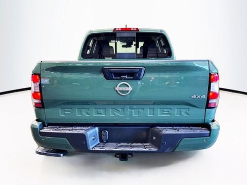 New 2026 Nissan Frontier SV w/ Tow Package AWD/4WD image 6