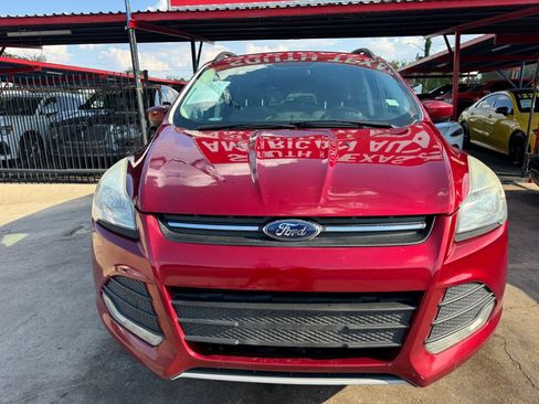 Used 2016 Ford Escape SE w/ Equipment Group 201A image 5
