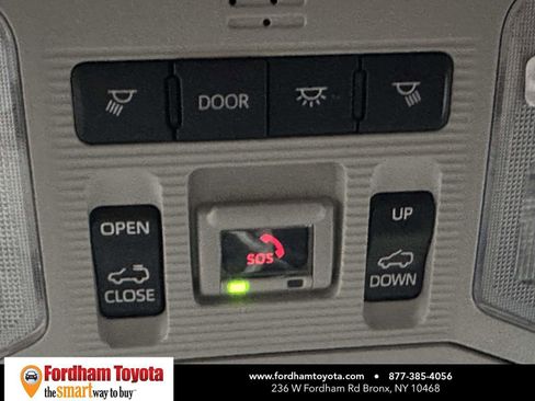 Used 2025 Toyota RAV4 XLE w/ Convenience Package image 36
