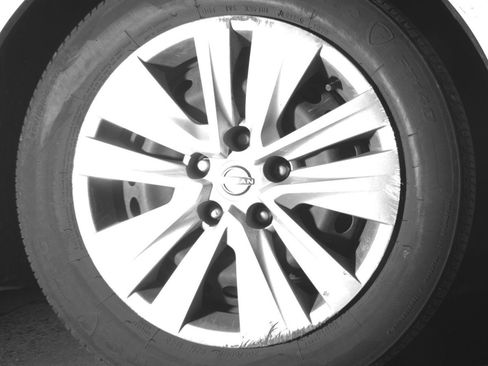 Used 2025 Nissan Sentra S image 13