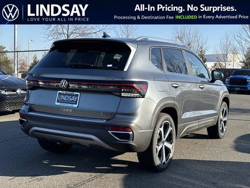 New 2026 Volkswagen Taos SEL AWD/4WD image 3
