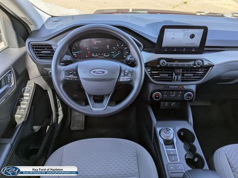 Used 2021 Ford Escape SE AWD/4WD image 17