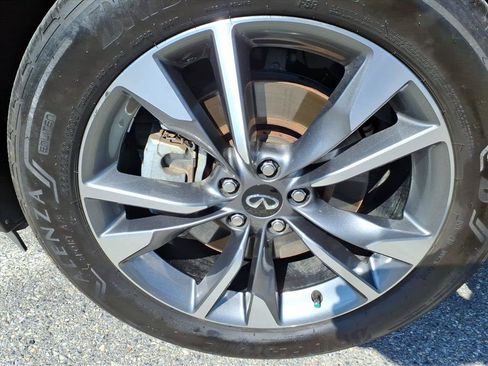 Used 2025 INFINITI QX60 Luxe AWD/4WD image 11