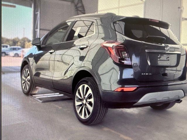 Used 2018 Buick Encore Essence FWD image 9