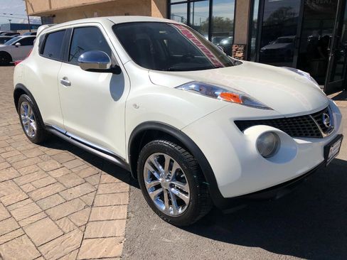 Used 2012 Nissan Juke SL w/ Chrome Pkg image 7