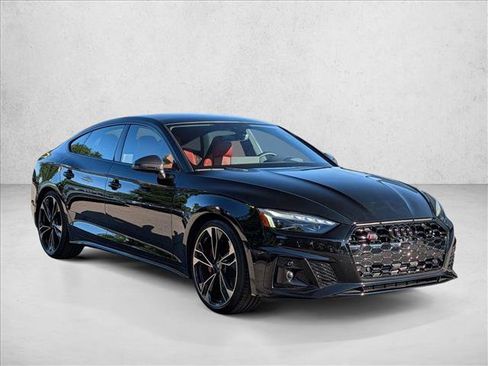 Used 2025 Audi S5 Prestige w/ Prestige Package AWD/4WD image 3