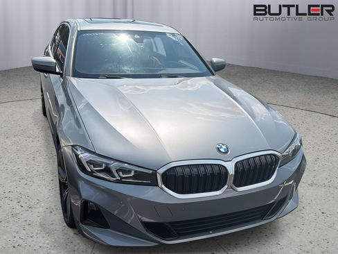 Certified 2024 BMW 330i Sedan w/ Convenience Package RWD image 3