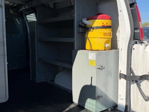 Used 2014 Chevrolet Express 2500 2500 3dr Cargo Van w/1WT image 42