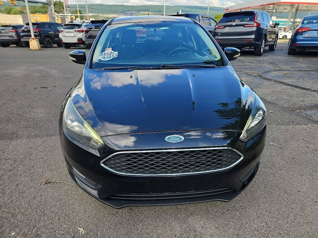 Used 2015 Ford Focus SE w/ Equipment Group 201A FWD image 8