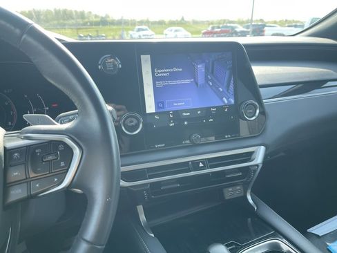 Used 2024 Lexus RX 350 FWD w/ Technology Package image 25