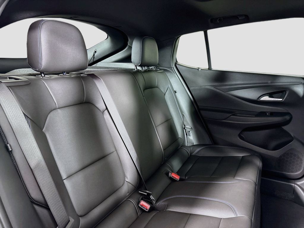 New 2026 Buick Envista Sport Touring w/ Convenience I Package FWD image 26