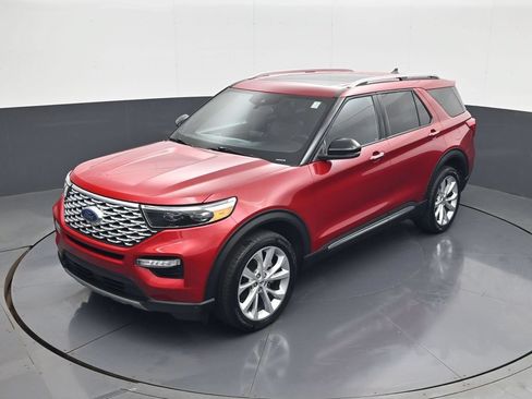 Used 2023 Ford Explorer Platinum w/ Premium Technology Package AWD/4WD image 14