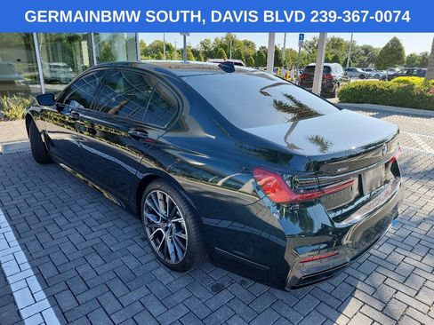 Used 2021 BMW 750i xDrive w/ Executive Package AWD/4WD image 4