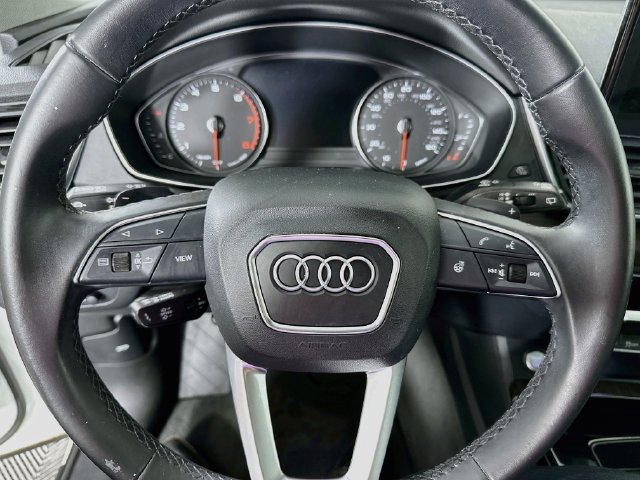 Used 2023 Audi Q5 2.0T Premium w/ Convenience Package AWD/4WD image 20