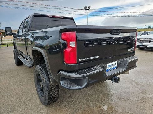 Used 2022 Chevrolet Silverado 2500 High Country w/ Z71 Off-Road Package AWD/4WD image 5
