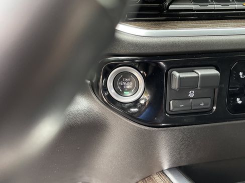 Used 2022 Chevrolet Silverado 1500 RST w/ Z71 Off-Road Package image 21