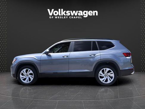 Certified 2023 Volkswagen Atlas SE w/ Panoramic Sunroof Package FWD image 5