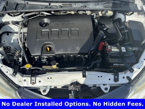 Used 2015 Toyota Corolla LE FWD image 25