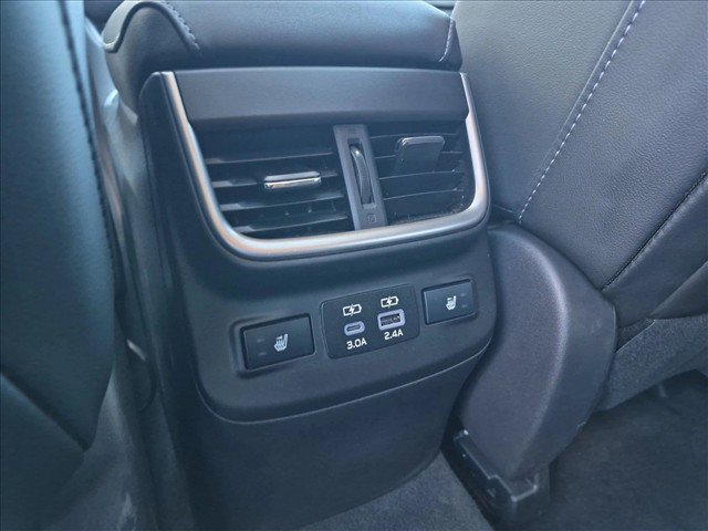 Used 2025 Subaru Outback Touring AWD/4WD image 16
