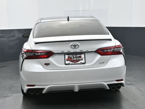 Used 2023 Toyota Camry XSE image 5