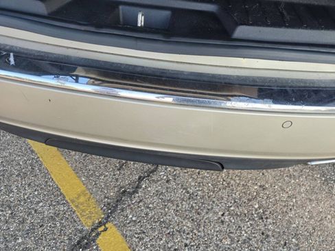 Used 2016 Buick Enclave Leather AWD/4WD image 43