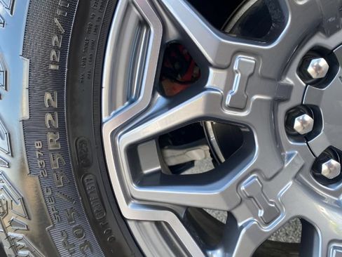 Used 2026 GMC Hummer EV SUV AWD/4WD image 38