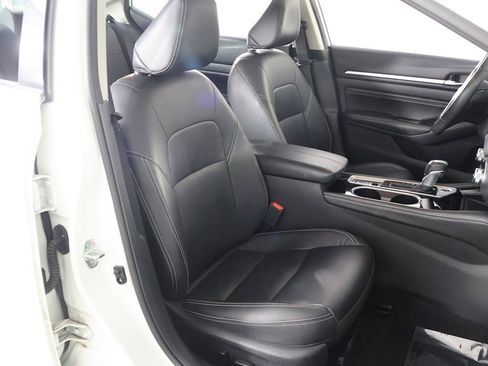 Used 2023 Nissan Altima 2.5 SL image 32